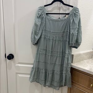 Francesca's Collections Green Puff Sleeve Sundress